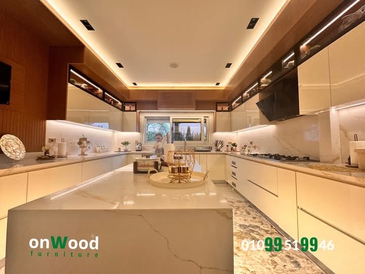 Royal City Residence kitchen and dressing room