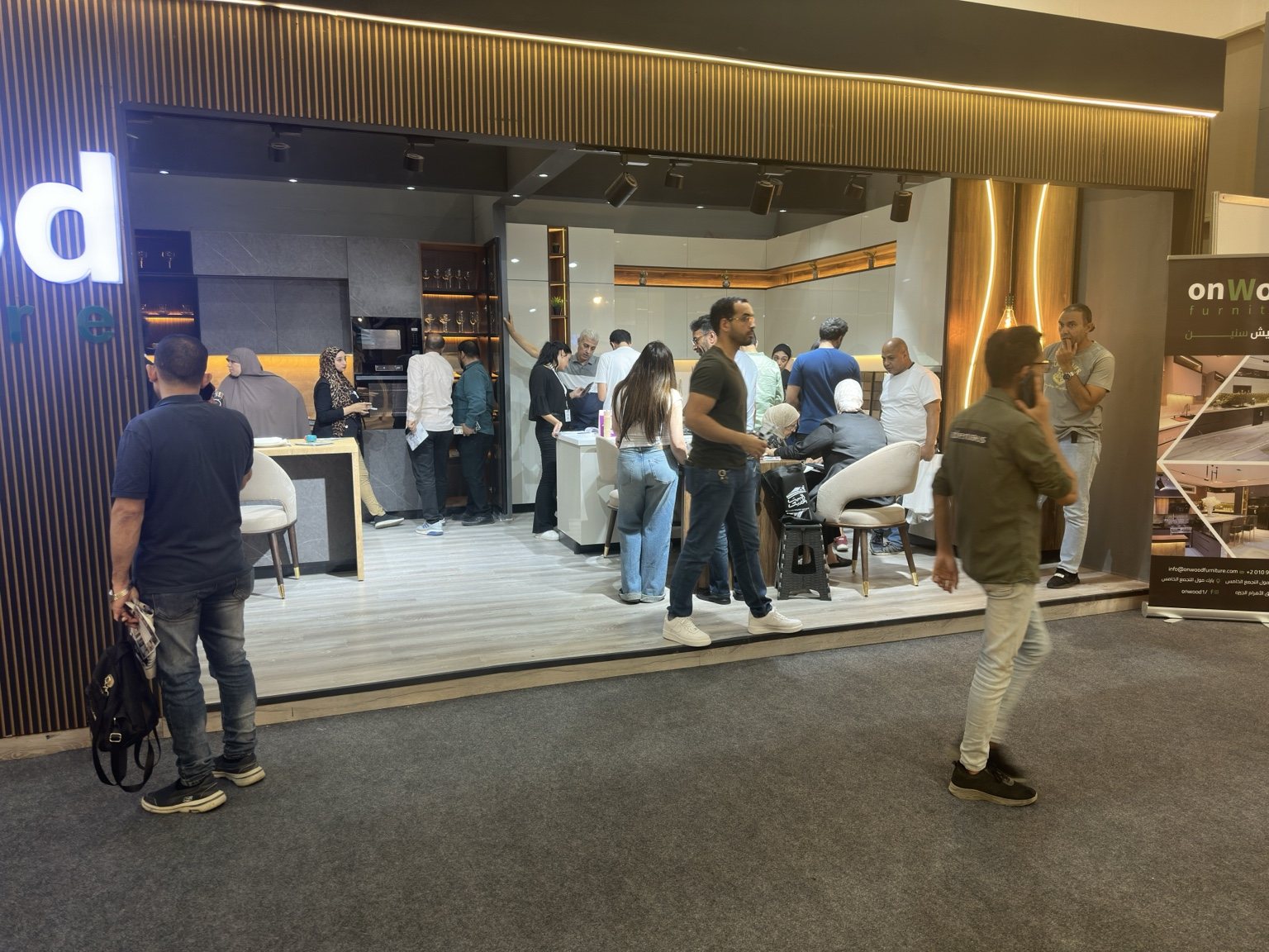 Le Marche exhibition execution